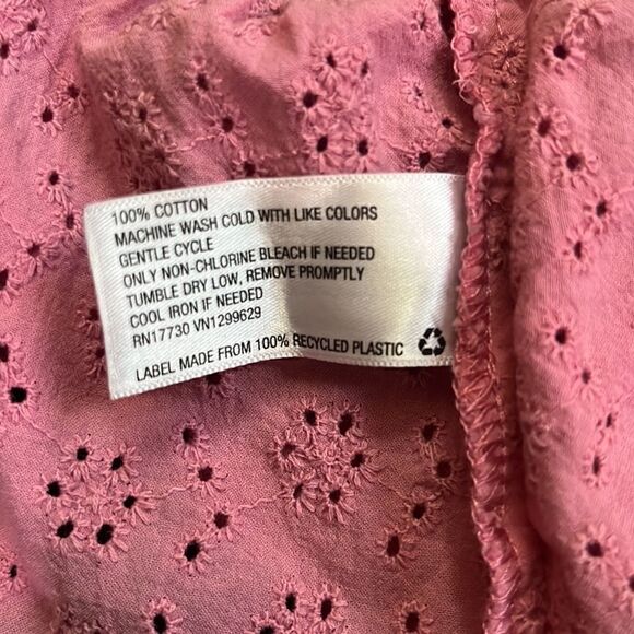 WILD FABLE EYELET PUFF SLEEVE BABYDOLL CROP TOP MAYVE PINK SIZE SMALL - Picture 4 of 4